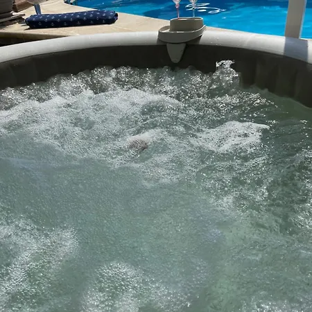 Ankinchen Apartman Tespe